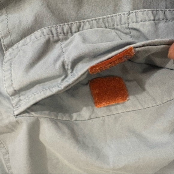 Eddie Bauer Mens L Short Sleeve Button Up Shirt Blue Front Pockets Fishing - Picture 10 of 11